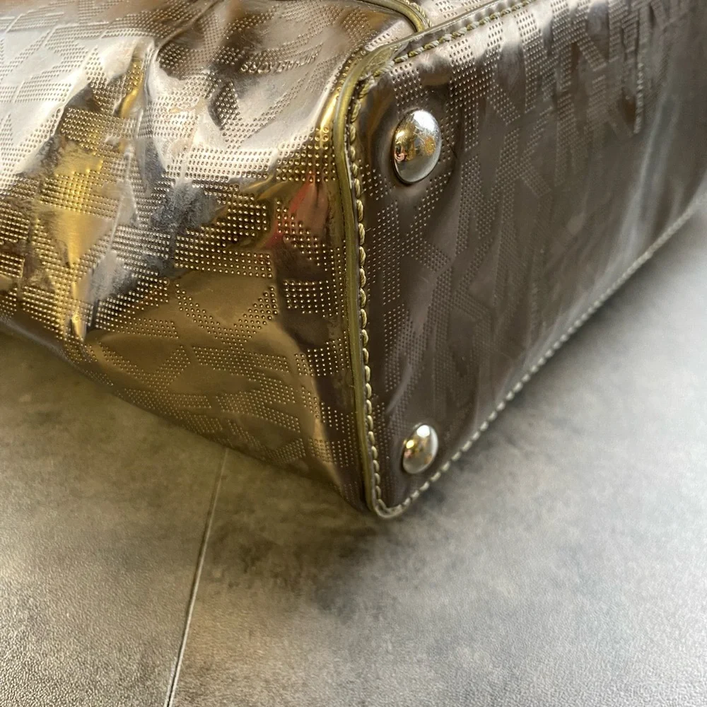 Michael Kors Jey Set Logo Metallic Shiny Silver‎ Tote with Tan Handles